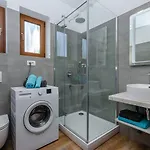 Idyllisches Nur 120 Meter Zum Sandstrand Mit Meerblick, Privatem Balkon, Wifi * Crikvenica