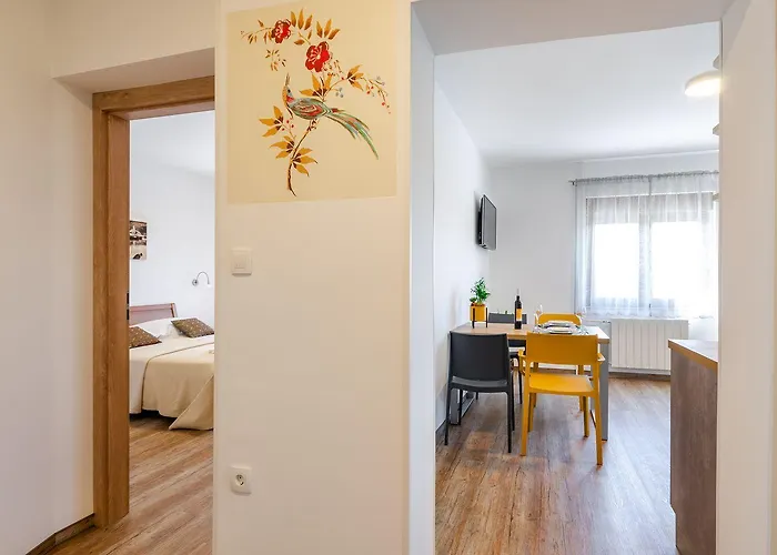Idyllisches Nur 120 Meter Zum Sandstrand Mit Meerblick, Privatem Balkon, Wifi