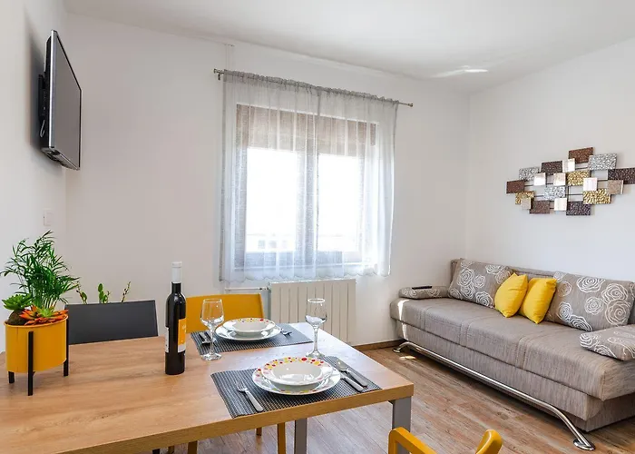 Idyllisches Nur 120 Meter Zum Sandstrand Mit Meerblick, Privatem Balkon, Wifi *